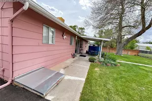 327 W Circle Dr, Canon City, CO 81212 - Photo 9
