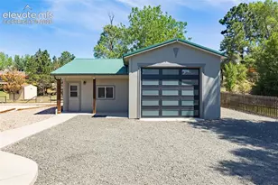 1990 Brookwood Dr, Colorado Springs, CO 80918 - Photo 3