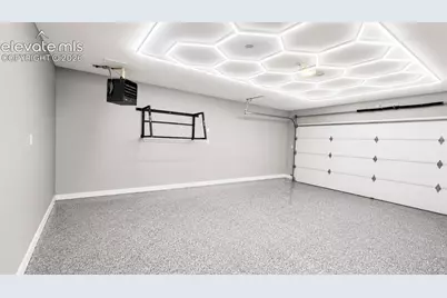 1990 Brookwood Drive, Colorado Springs, CO 80918 - Photo 7