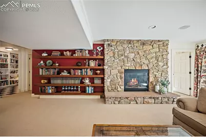 1425 W Cheyenne Mountain Boulevard, Colorado Springs, CO 80906 - Photo 27