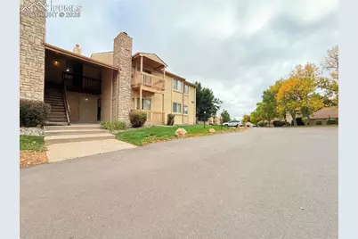840 Tenderfoot Hill Road #201, Colorado Springs, CO 80906 - Photo 3