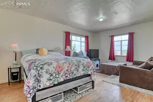 1290 B St, Penrose, CO 81240 - Photo 17