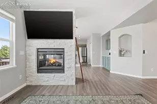 6290 Canyon Crest Loop, Colorado Springs, CO 80923 - Photo 9