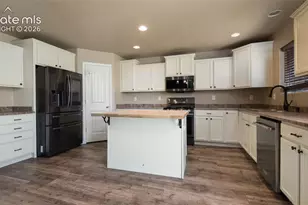 389 Autumn Pl, Fountain, CO 80817 - Photo 9