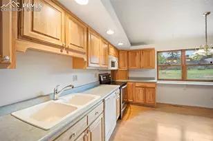 4615 N Enchanted Circle, Colorado Springs, CO 80917 - Photo 7