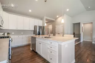 2583 Lakes Edge Dr, Monument, CO 80132 - Photo 9