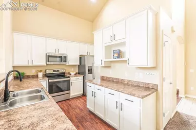 6106 Wild Turkey Drive, Colorado Springs, CO 80925 - Photo 9