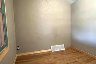 806 E Mesa Ave, Pueblo, CO 81006 - Photo 5