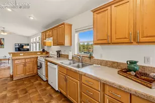 738 Rangeview Rd, Divide, CO 80814 - Photo 9