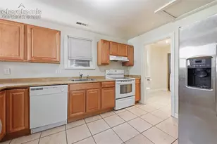 230 N Spruce St, Colorado Springs, CO 80905 - Photo 11