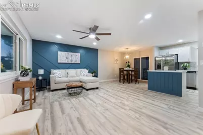 2622 Gomer Avenue, Colorado Springs, CO 80910 - Photo 5