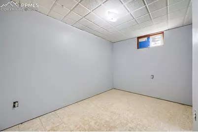 2898 Merry Lane, Colorado Springs, CO 80909 - Photo 17