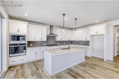 8335 Jesse Evans Drive, Colorado Springs, CO 80908 - Photo 15