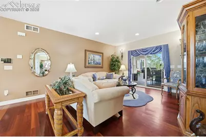 4709 Desert Candle Drive, Pueblo, CO 81001 - Photo 7