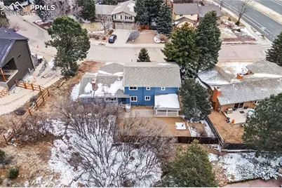 6820 Dauntless Court, Colorado Springs, CO 80919 - Photo 9