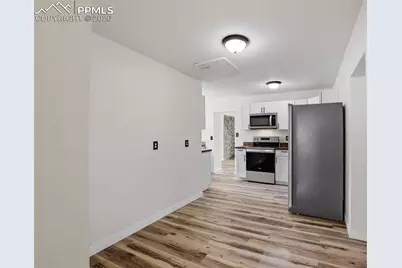 1725 Brown Avenue, Pueblo, CO 81004 - Photo 7