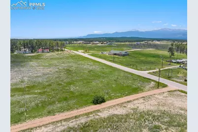 7830 Fairytale Heights, Colorado Springs, CO 80908 - Photo 9