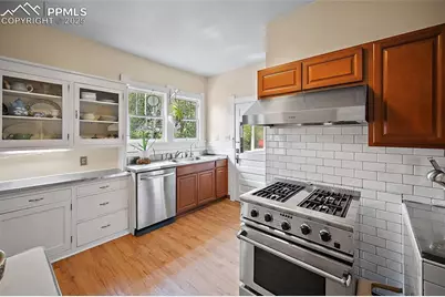 1823 W Pikes Peak Avenue, Colorado Springs, CO 80904 - Photo 17