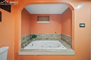 1823 W Pikes Peak Ave, Colorado Springs, CO 80904 - Photo 29