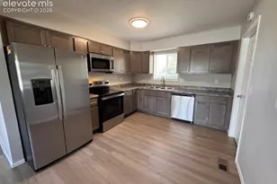 1922 Monterey Rd, Colorado Springs, CO 80910 - Photo 7