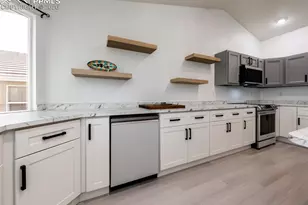 7524 Lake Ave, Fountain, CO 80817 - Photo 15