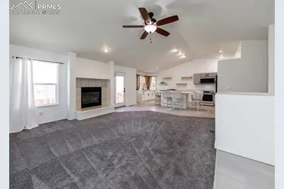 7524 Lake Avenue, Fountain, CO 80817 - Photo 9