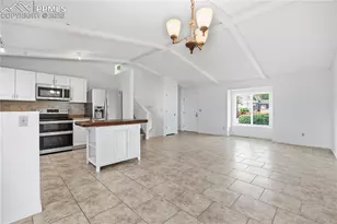 912 Amsterdam Dr, Colorado Springs, CO 80907 - Photo 11