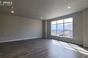 711 Belleza Vw, Colorado Springs, CO 80907 - Photo 7