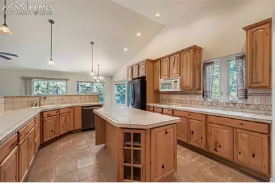 18635 Lower Lake Road, Monument, CO 80132 - Photo 5