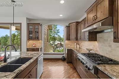 4255 Foxchase Way, Colorado Springs, CO 80908 - Photo 15