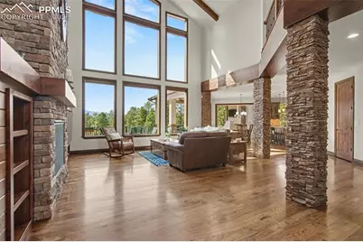 4255 Foxchase Way, Colorado Springs, CO 80908 - Photo 5