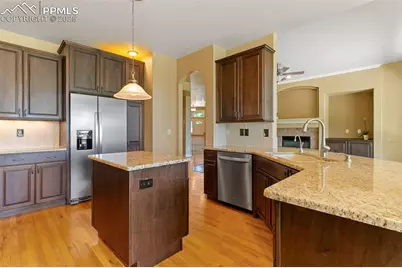 10239 Clovercrest Drive, Colorado Springs, CO 80920 - Photo 19