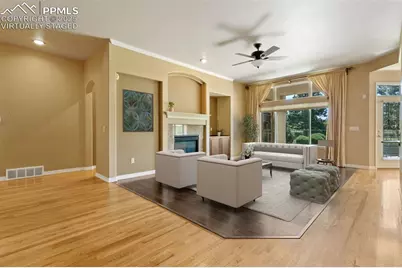 10239 Clovercrest Drive, Colorado Springs, CO 80920 - Photo 11