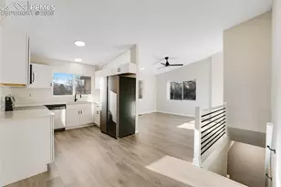 3865 Chinawood Ct, Colorado Springs, CO 80918 - Photo 7