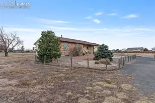 338 E Fraser Dr, Pueblo West, CO 81007 - Photo 37