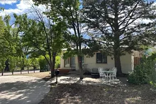 1102 Iowa Ave, Colorado Springs, CO 80909 - Photo 1