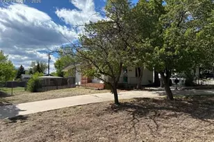 1102 Iowa Ave, Colorado Springs, CO 80909 - Photo 3