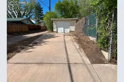 1102 Iowa Avenue, Colorado Springs, CO 80909 - Photo 27