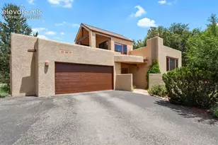 887 Oxford Ln, Colorado Springs, CO 80905 - Photo 39