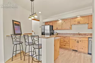 887 Oxford Ln, Colorado Springs, CO 80905 - Photo 9