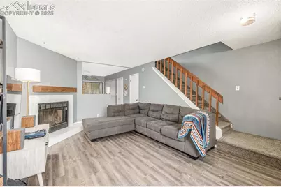 2530 Knob Hill Court, Colorado Springs, CO 80909 - Photo 7