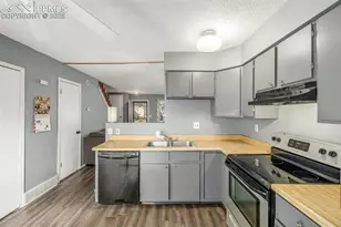 2530 Knob Hill Ct, Colorado Springs, CO 80909 - Photo 15