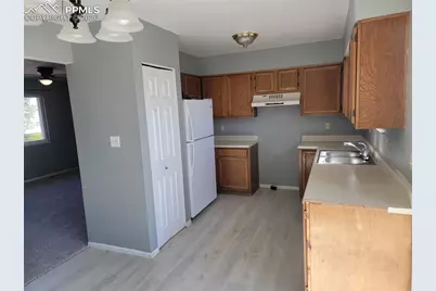 7240 Goldfield Drive, Colorado Springs, CO 80911 - Photo 9