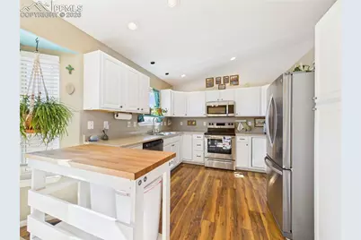 1182 W Broken Bow Drive, Pueblo West, CO 81007 - Photo 13