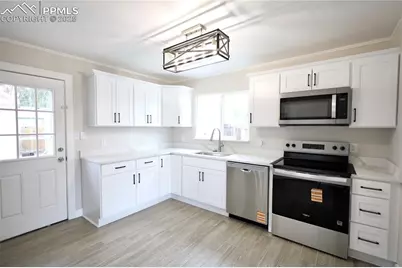 1117 Montrose Avenue, Colorado Springs, CO 80905 - Photo 5