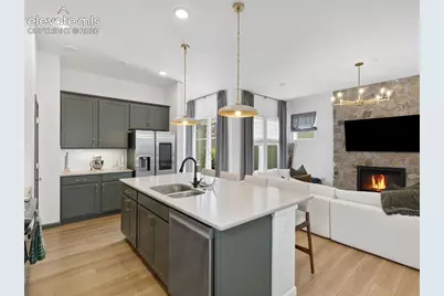 84 Mayflower Park Place, Colorado Springs, CO 80905 - Photo 13