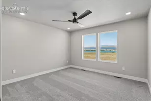 5422 Triple Tree St, Colorado Springs, CO 80925 - Photo 15