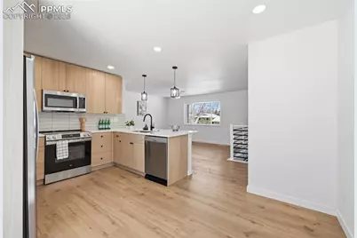 4925 Wandering Circle, Colorado Springs, CO 80917 - Photo 9