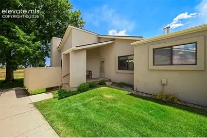 348 Blue Windsor Lane, Colorado Springs, CO 80906 - Photo 3