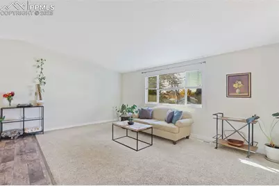 5475 Villa Circle, Colorado Springs, CO 80918 - Photo 5